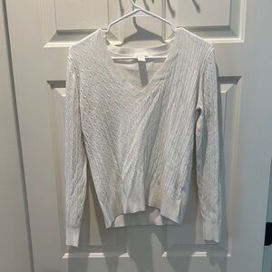 H&M White Cable Knit V-Neck Sweater